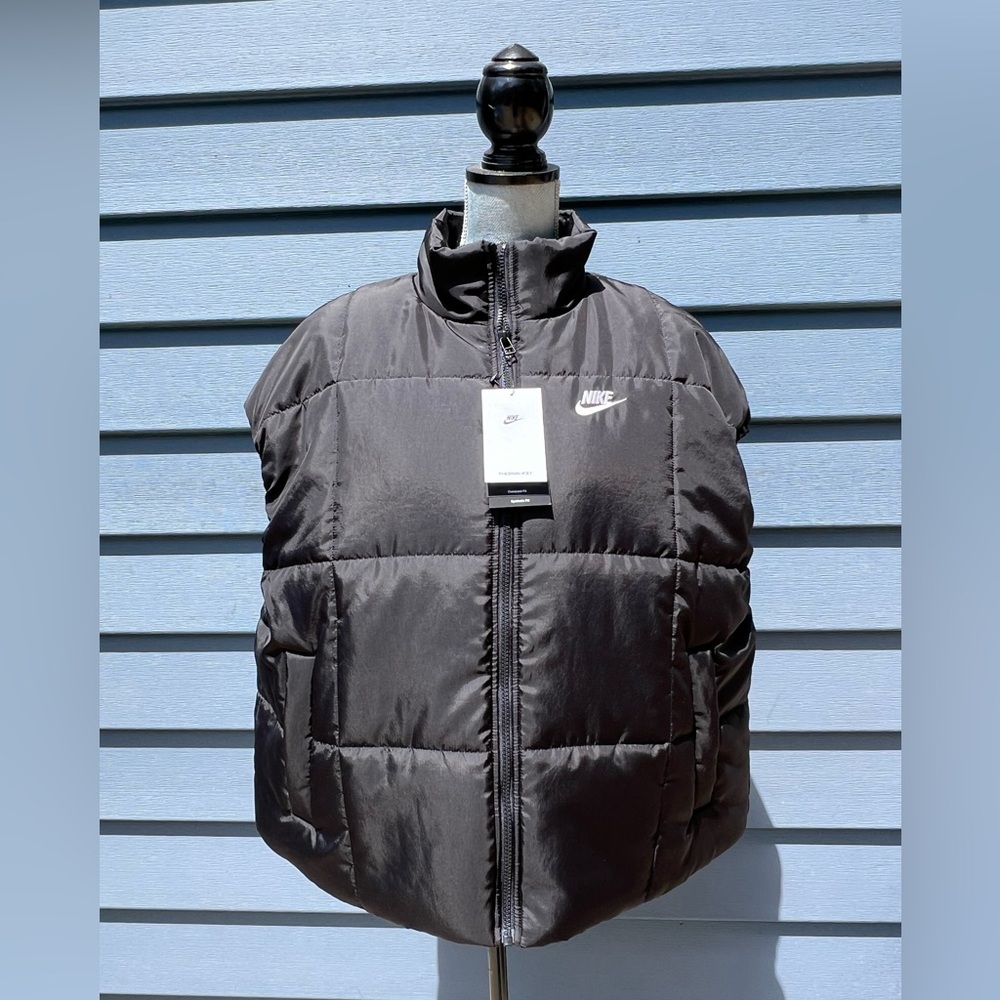 Nike Sportswear Classic Water Repellent Therma-FIT Puffer Vest US Women’s M